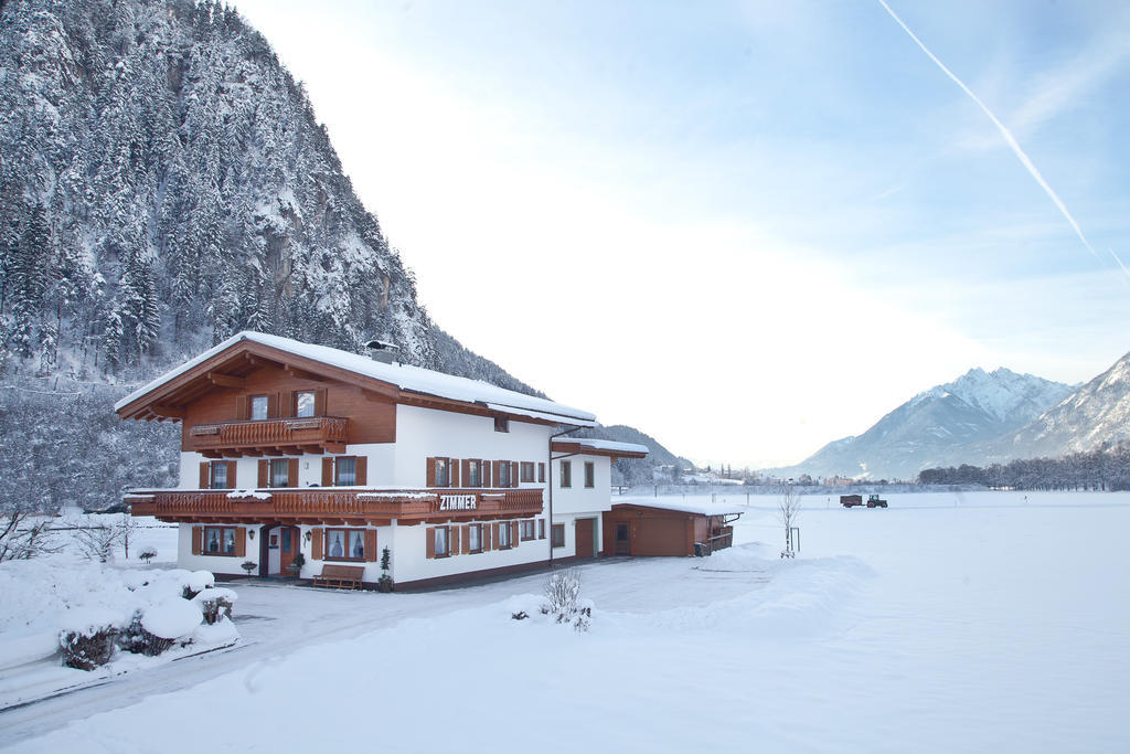Gaestehaus Luxner Штрас-им-Циллерталь Экстерьер фото